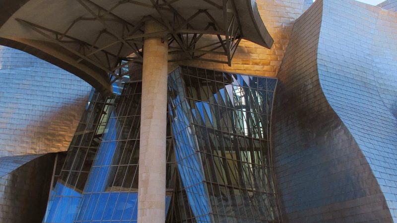 متحف غوغنهايم بلباو